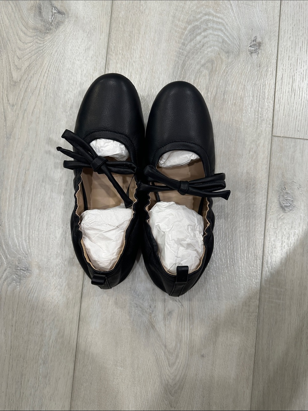 Silent D Bella Black Leather Ballet Flats Bow Shoes Size 39 - Picture 2 of 9